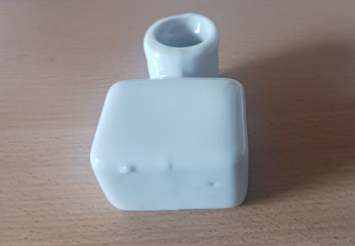 Kleines antikes porzellan - kleines,