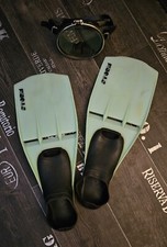 Taucherflossen Storm Gr.43/44 und Taucherbrille
