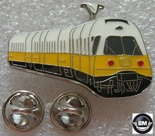Pin E-Triebwagen Lufthansa