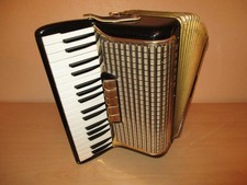 Akkordeon Hohner Concerto III