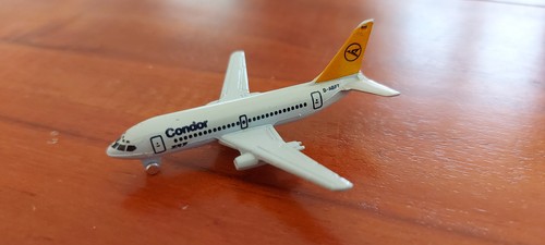 Flugzeugmodell boeing 737 - flugzeugmodell, 737-200