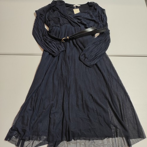 Midikleid mit plissee von - midikleid,