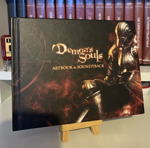 Demon souls art book - demon's,