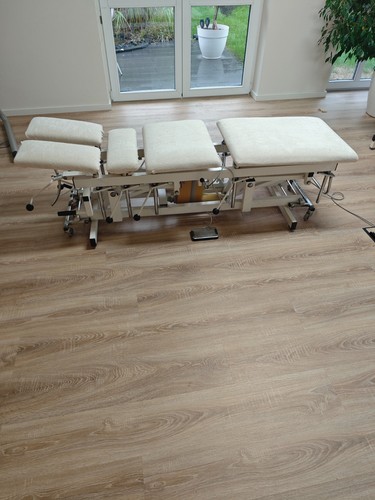 Chirotherapieliege elektrisch - chirotherapieliege,