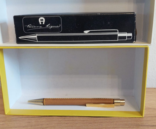 Vintage etienne aigner - vintage,