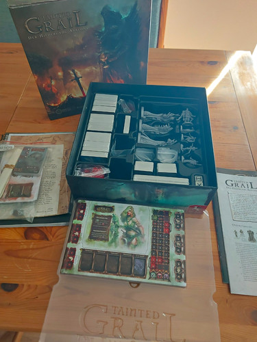 Tainted grail der niedergang - der,