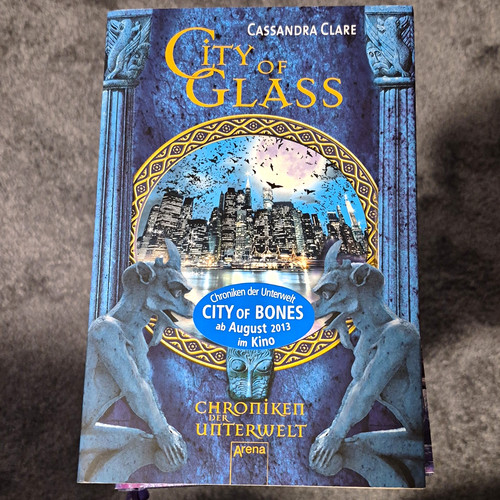 Cassandra clare city - -,