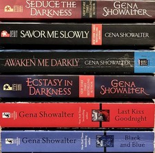 (6 pb) ALIEN HUNTRESS by Gena