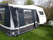 vorzelt wohnwagen gebraucht Hypercamp Bologne 270 wie neu nur einmal aufgebaut