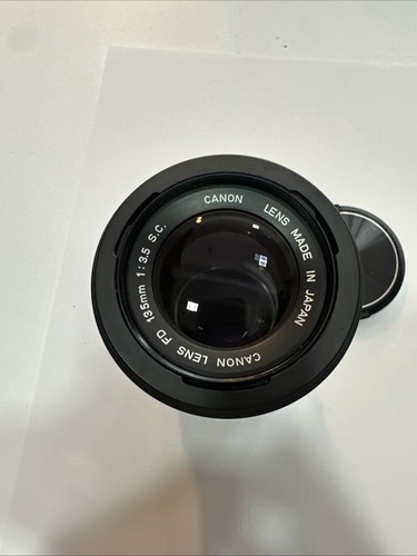 Canon lens 135mm - fd, /