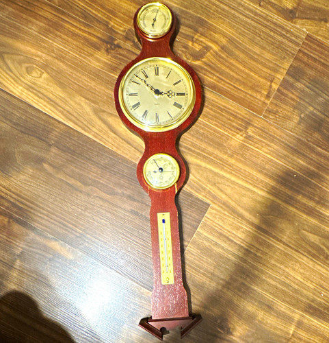 Ovale holz wanduhr - analog, mit