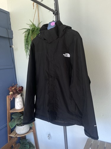 The north face windbreaker - the,