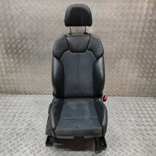 AUDI Q5 FY Vordersitz rechts