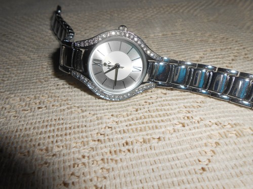Damen armbanduhr silberfarbig - damen,