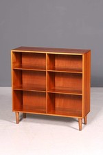 Schlichtes Mid Century Regal