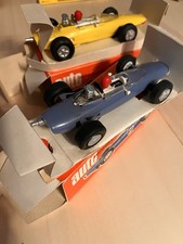 2 Rennwagen für Prefo Autorennbahn DDR gelb blau