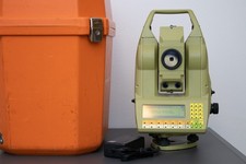 Totalstation Leica TC2003