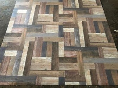 Pvc bodenbelag - (10€/m²),