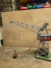 Märklin Drehkran 7051 mit Stellpult, Hebemagnet, OVP