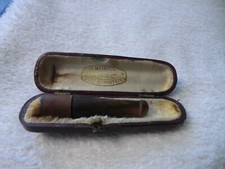 Alte Zigarettenspitze im Etui  Mundstück 20er jahre