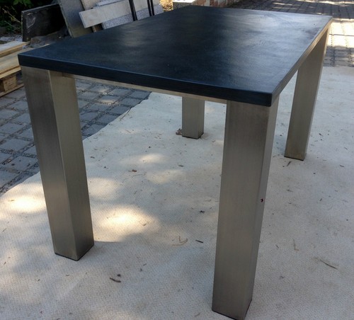 Stabiler gartentisch esstisch - stabiler,