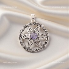 Natürlich Iolite Valentinstag