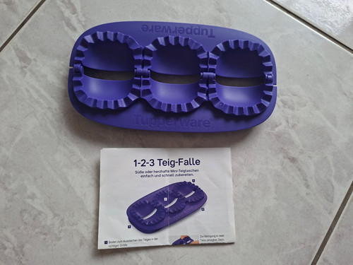 Tupperware 2 3 - ,