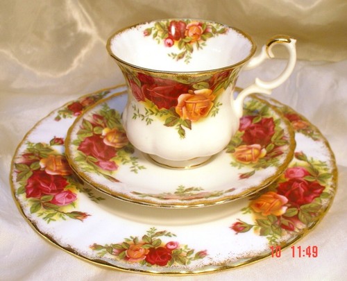 Royal albert old - royal,