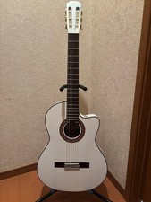 Klassische Akustikgitarre