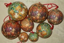 8 Nostalgie Christbaum Kugeln aus Pappmaché Teddybär Motive Baumschmuck