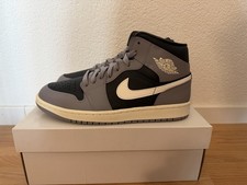 Nike Air Jordan 1 Mid Cement