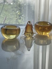 Murano Glas – Konvolut 2 Teelichthaltern & Pinguin Figur, bernsteinfarben 60