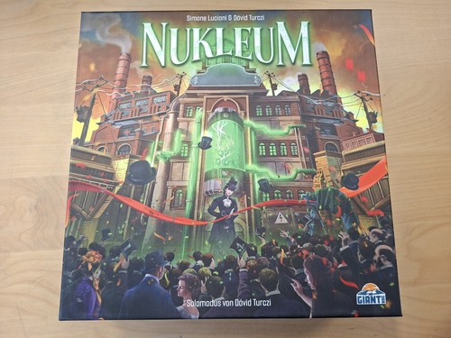 Nukleum giant roc - -,