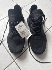 adidas NMD V2 Core Schwarz