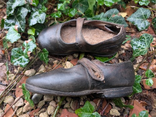 Antike kinder lederschuhe - antike,