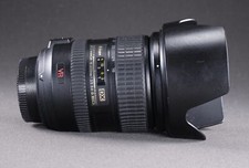 Nikon NIKKOR AF-S DX 18-200mm f 3.5-5.6 VR Akzeptabler Zustand VR defekt