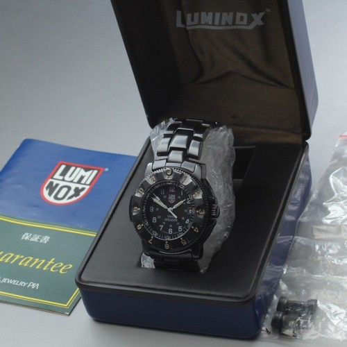 Near mint luminox 117 - near, f-117