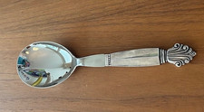 Georg Jensen Servierlöffel, Sterlingsilber, Silberbesteck, Akanthus/Königin