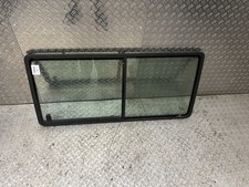 VW T4 Bus Scheibe Fenster Seitenscheibe Schiebefenster Grün Links #34934