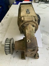 Himmel HFB 40S10 Flachmotor Getriebemotor 380 / 220 Volt 140U/min 08/045A Riemen