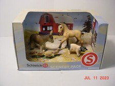 Schleich Scenery Pack Farm