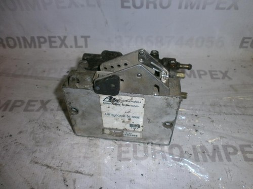 Citroen xantia 1996 abs unit - 1996,
