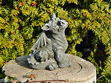 massiver Drache graugrün  -  Gartendrache Steinfigur Torwächter