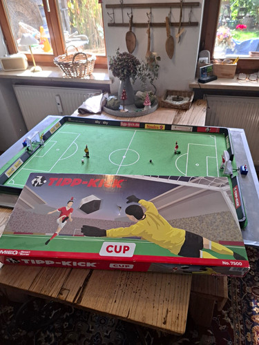 Tipp kick cup - tipp-kick, 7500