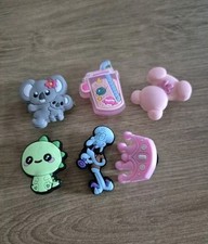 6 Jibbitz Schuh Pins Crocs Anstecker MIX für kids Thaddäus Dino kawaii Koalabär 