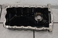 VW T5 1,9 TDI Ölwanne 038103603AD GEWINDE DEFEKT