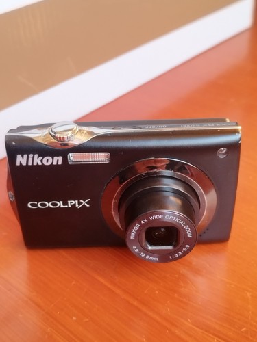 Nikon coolpix 4000 - s,