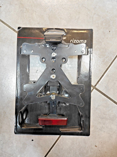 Rizoma kennzeichenhalter - rizoma,