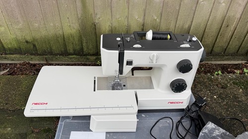 Necchi q132a halbautomatische - necchi,