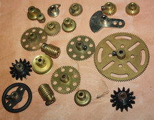 Märklin Metall Baukasten Zahnräder Schnecke Kegelräder Kronräder  Kupplung Ritze